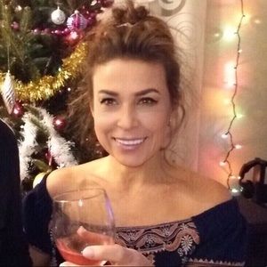 Meet your Posher, Viktoria